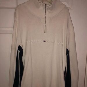 tommy hilfiger sweater